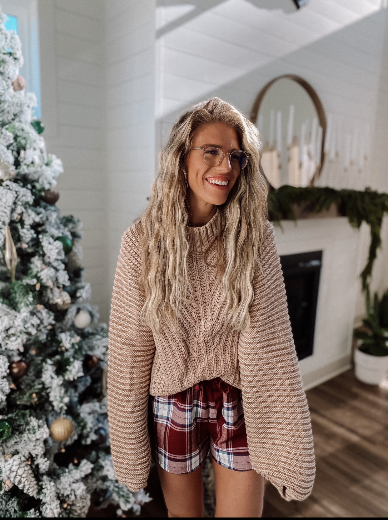 chunky sweater plaid pajamas christmas outfits